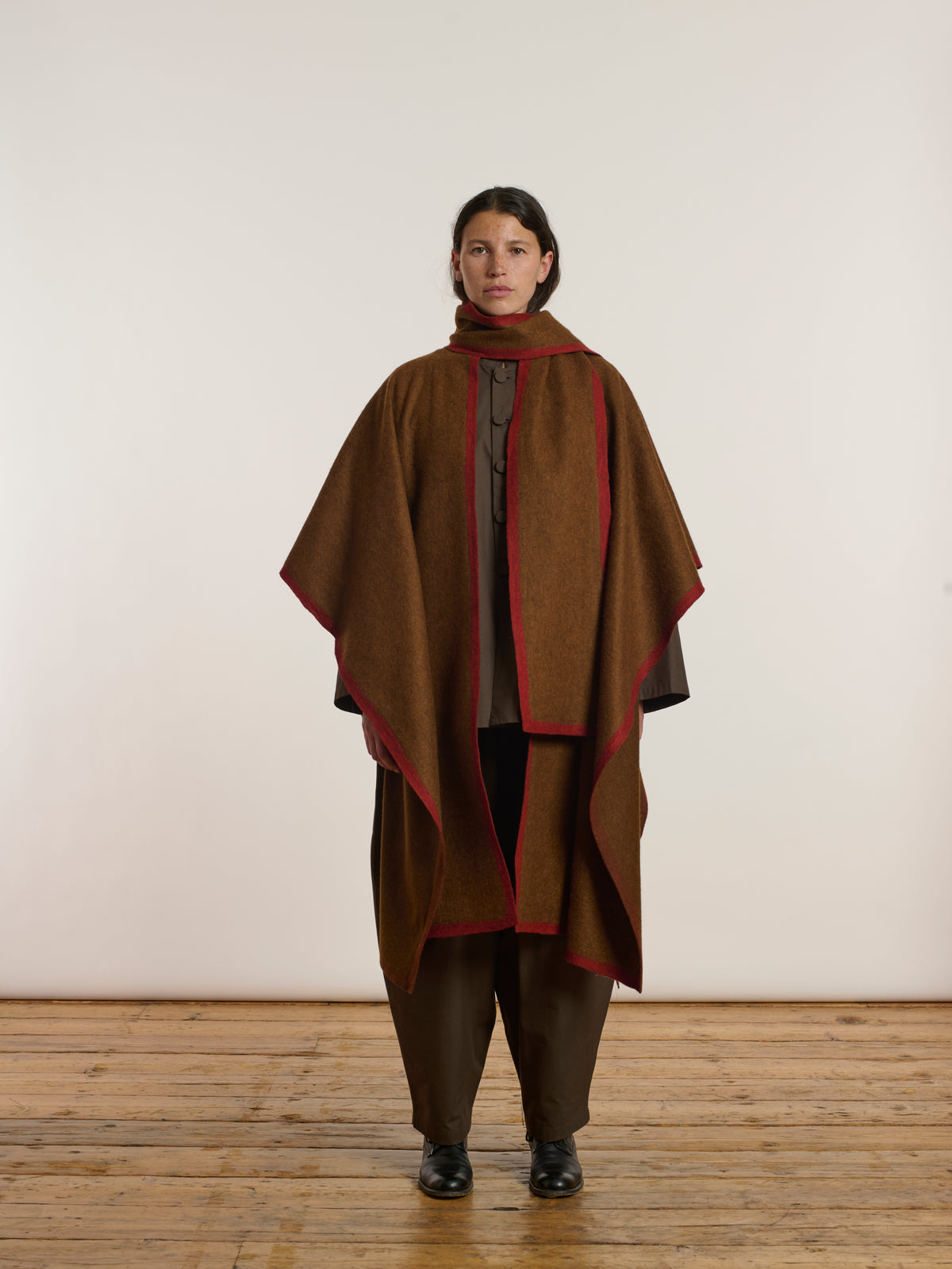 overfelt scarf cape