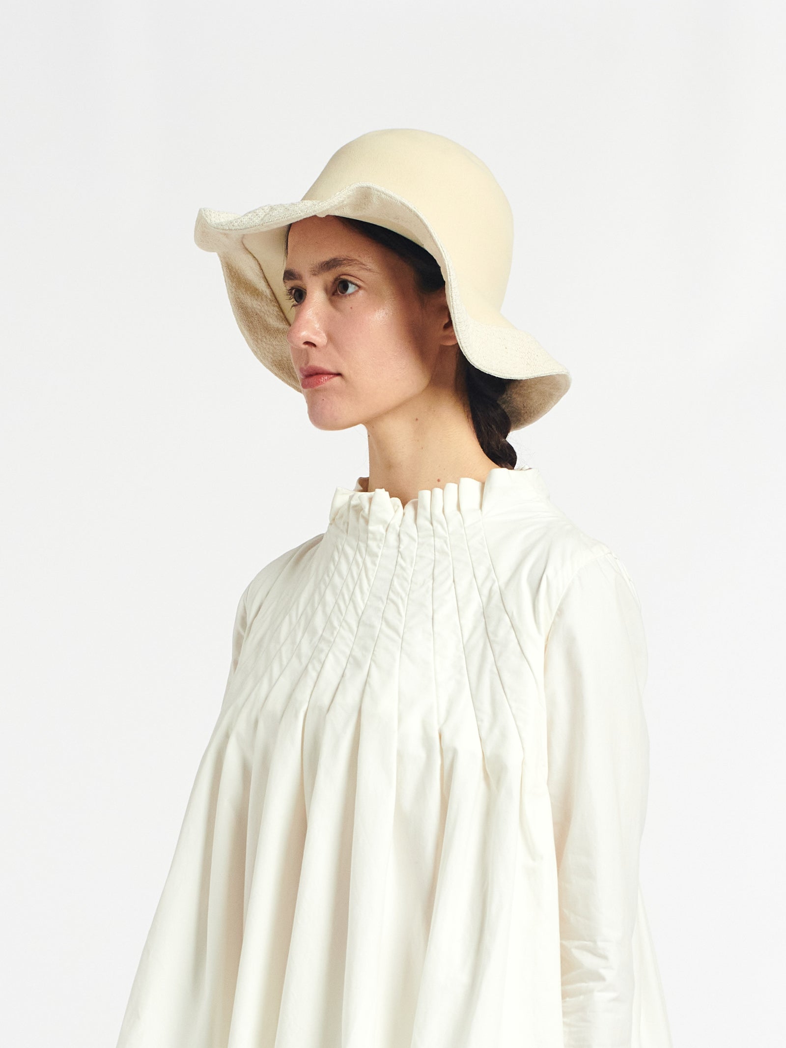 wide trim hat